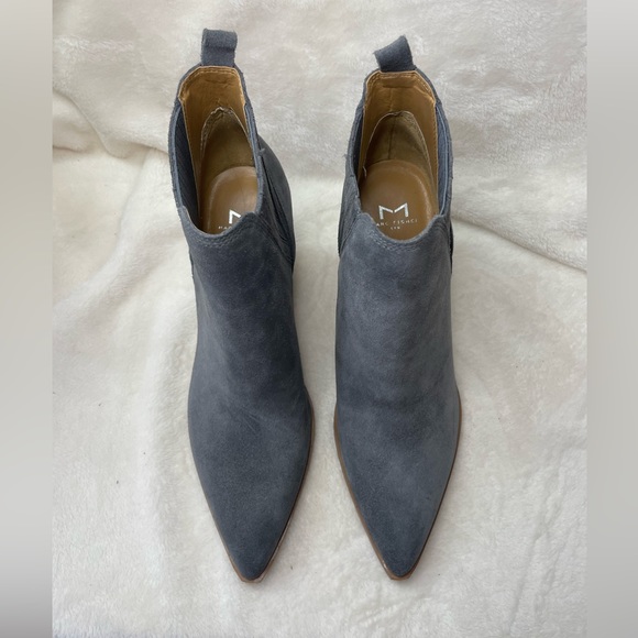 Marc Fisher LTD Gadri Pointed Toe Bootie Gray Ankle Boots 9 M D451 - Picture 2 of 9
